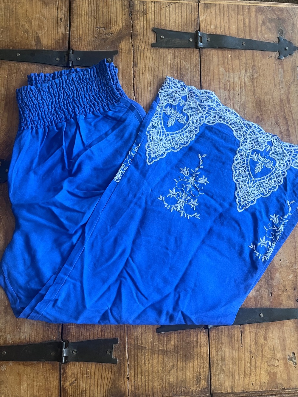Wide Leg Palazzo Pants‎ with White Lace Trim - Blue - Picture 2 of 3